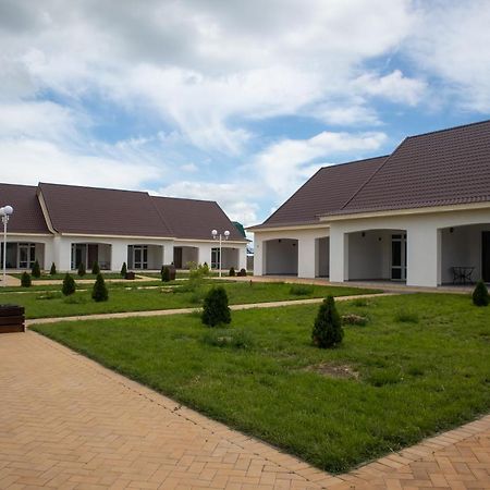 База Відпочинку "Сонячна" Primorskoye Exterior photo